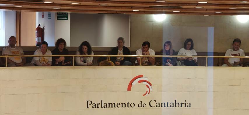 Comité del Gobierno en el Parlamento de Cantabria
